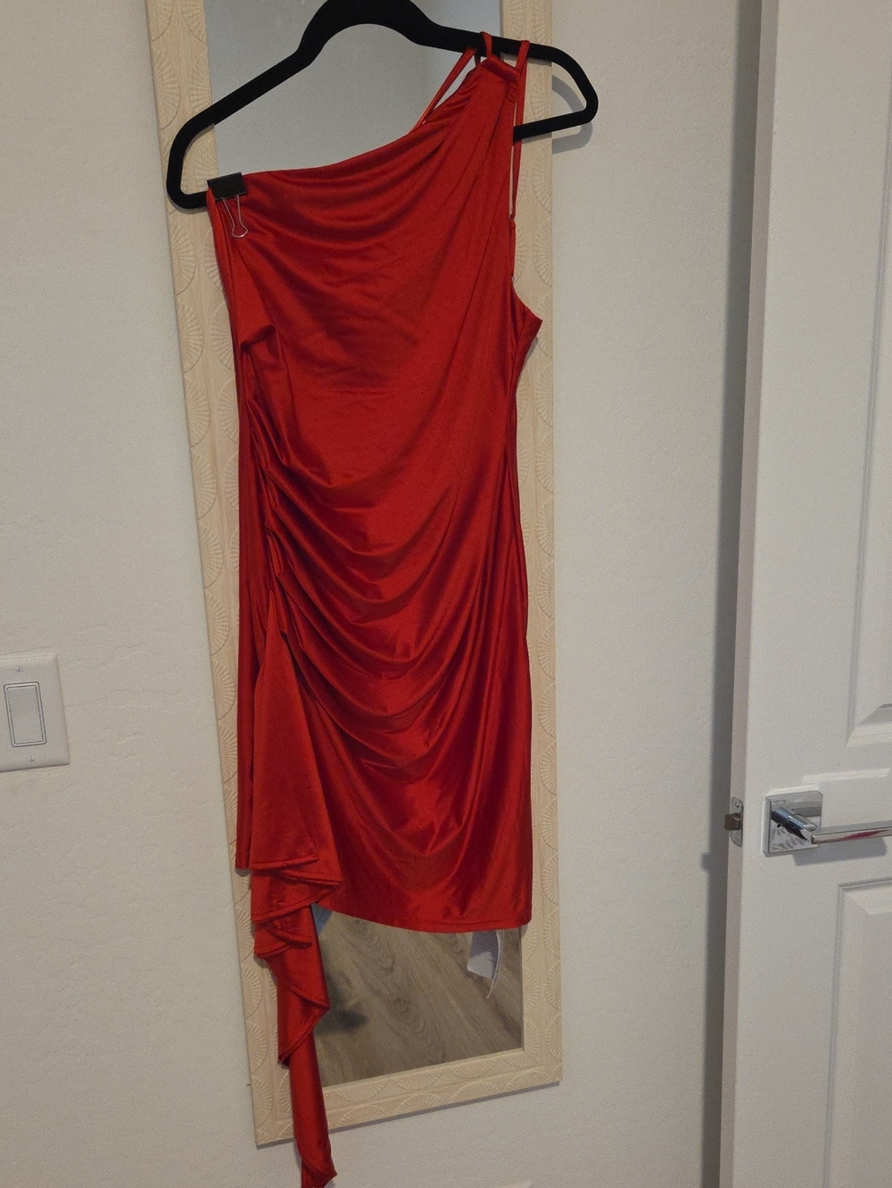Red One-Shoulder Asymmetric Draped Dress